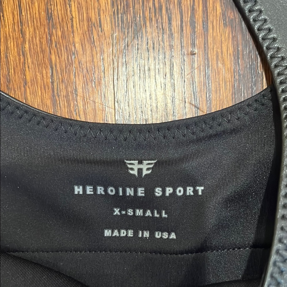 Heroine Sport Black Faux Leather Crop Tank Top! - Picture 5 of 7